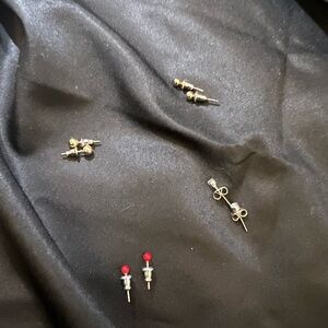 Four sets of stud Earrings